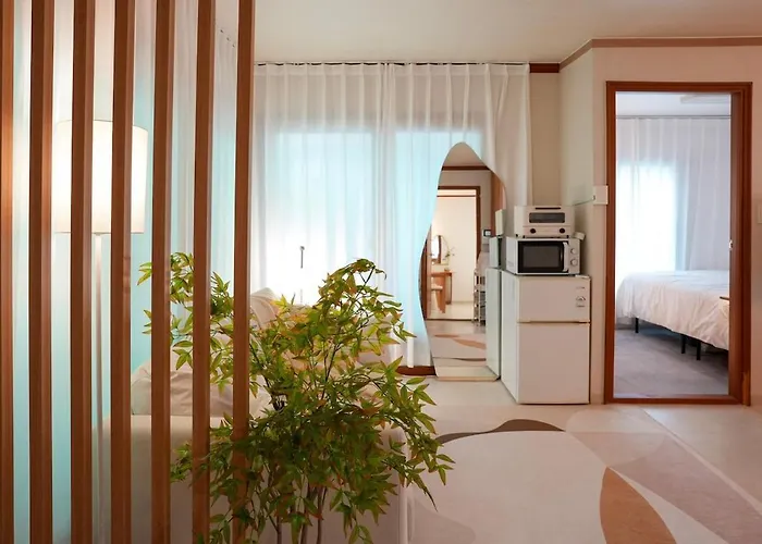Dongdaemun Station House - Ddp 10 Mins Apartment
